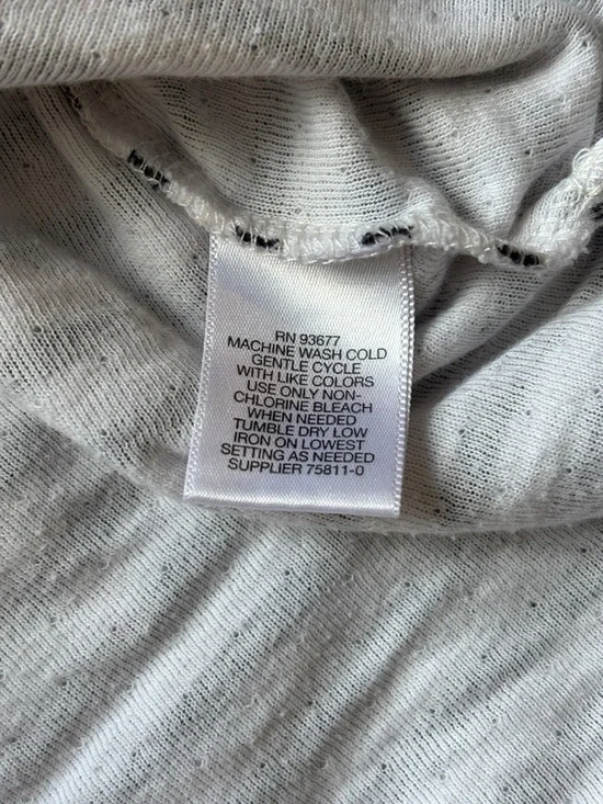 Liz Claiborne Black White Striped Knit Tunic Top Small V Neck Pullover Pocket - Picture 7 of 8